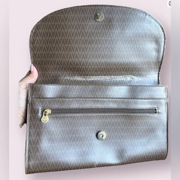 Valentino Brown Clutch - Picture 4 of 5